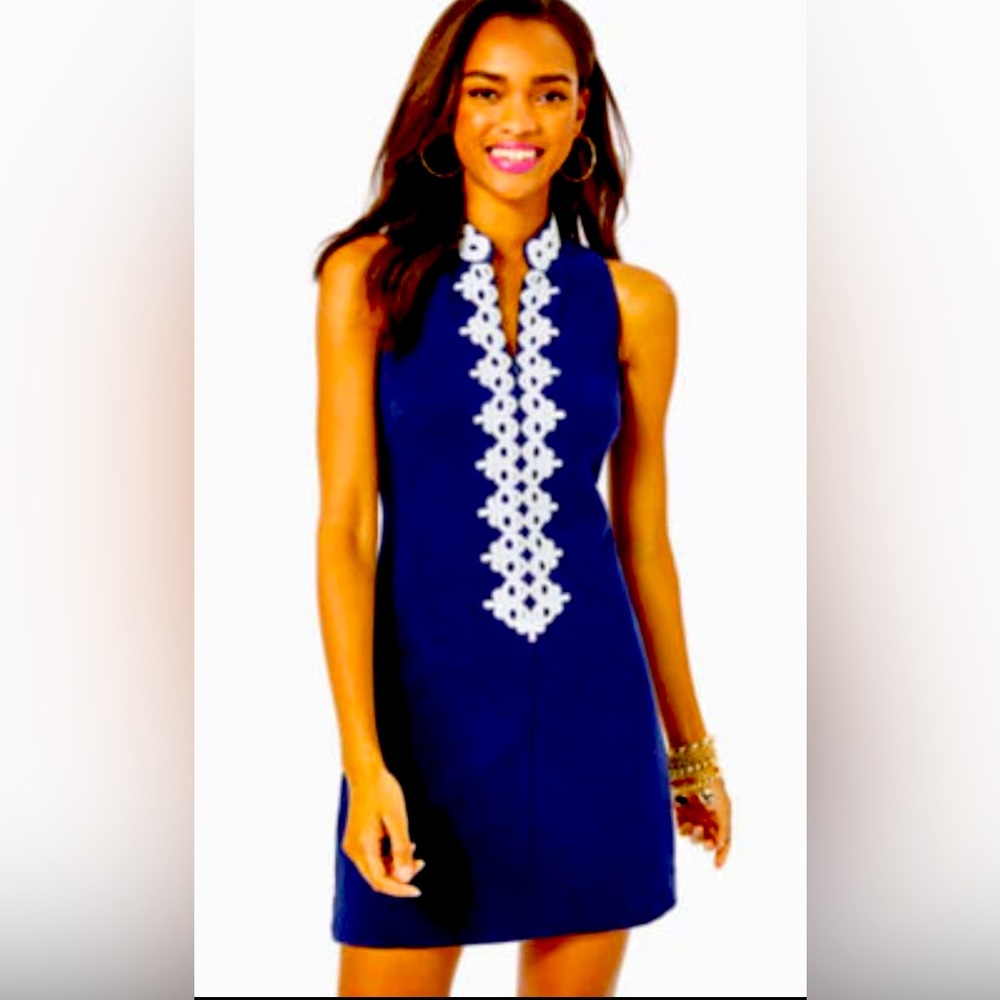 Lilly Pulitzer Callista high collar shift dress in navy. Size XXS